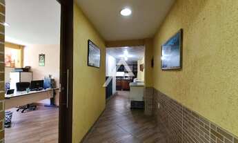 Imagem 6: Prédio Inteiro com Restaurante e Apartamento de 2 Suítes à Venda no Anil