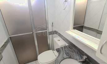 Imagem 7: A Unisol Imóveis aluga apartamento de dois dormitórios sendo uma suíte no Centro, próximo