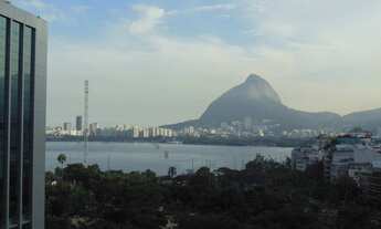 Imagem: Humaitá sala 2 quartos 1 suíte dependências