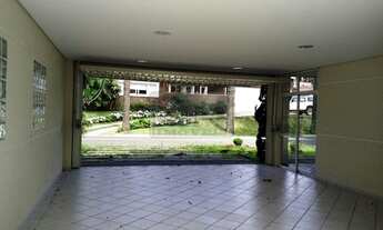 Imagem 3: Casa com 4 dormitórios para alugar com 900m² por R$ 8.800,00 no bairro Pineville - PINHAIS