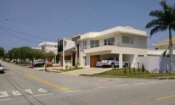 Imagem: Casa com 4 dormitórios, sendo 3 suítes