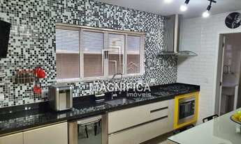 Imagem 6: CASA DE CONDOMINIO com 3 dormitórios à venda com 191m² por R$ 970.000,00 no bairro Umbará