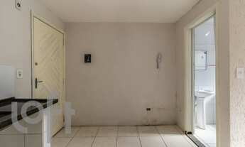 Imagem 3: Excelente apartamento estilo sobrado duplex a 300 metros do metro