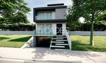 Imagem: Triplex Novo com Subsolo - Condomínio Fechado