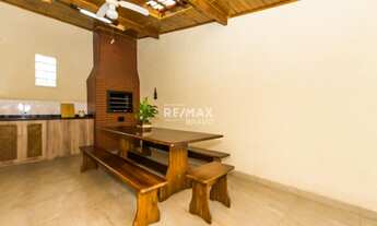 Imagem 2: Sobrado em Condomínio a venda, 3 quartos, 1 suíte, 2 vagas, 139m², Uberaba, Curitiba-PR