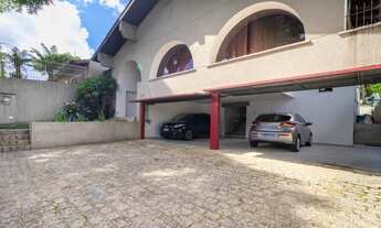 Imagem 3: Belíssima Residência no Bairro Água Verde