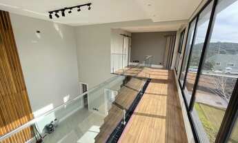 Imagem 4: Casa alto padrão em condomínio