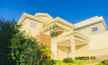 Imagem: Casa em condomínio com 3 suítes a venda