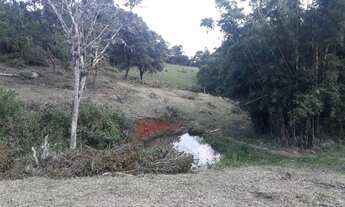 Imagem 7: Sitio com Vista pra lagoa