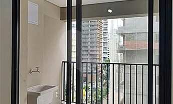 Imagem: 5 minutos a pé Metrô Oscar Freire