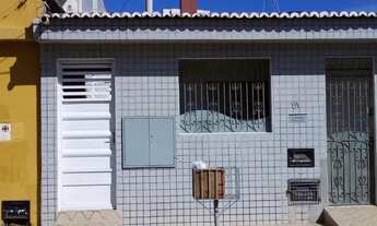 Imagem: Kitnet mobiliado Neópolis para moças /