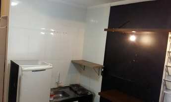 Imagem 2: Quarto com banheiro praça da arvore