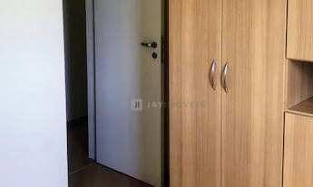 Imagem 5: Apartamento com 3 dormitórios, sala ampla para 2 ambientes, 1 banheiro, 4 vagas de garagem