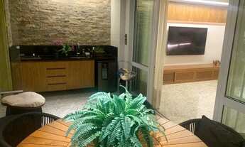 Imagem 6: Apartamento com 4 Quartos e 4 banheiros à Venda, 200 m² por R$ 2.500.000