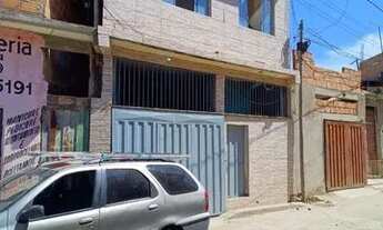 Imagem 2: Casa dois quartos $ 700 não paga água nem luz