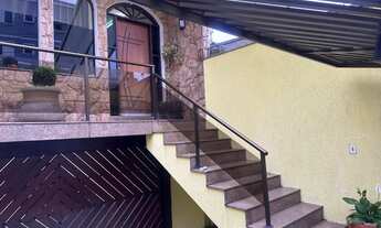 Imagem 3: Sobrado para Locação com 4 Dormitórios 2 Suítes 4 Vagas - Jordanópolis - São Bernardo do C