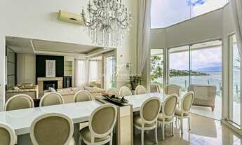 Imagem 5: Mansão de Alto Padrão em Condomínio de Luxo no Cacupé