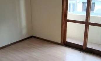 Imagem 4: Apartamento de 1 dormitório e sacada na Cidade Baixa desocupado