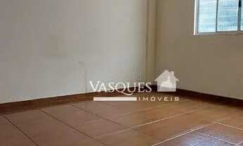 Imagem 5: Casa com 2 dormitórios para alugar, 70 m² por R$ 700,00/mês - Meudon - Teresópolis/RJ