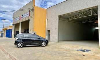 Imagem 2: Galpão para alugar, 300 m² por R$ 7.816,66/mês - Xangri-Lá - Contagem/MG