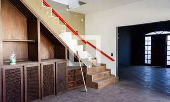 Imagem 6: Casa para Aluguel - Santa Cruz, 4 Quartos, 380 m2