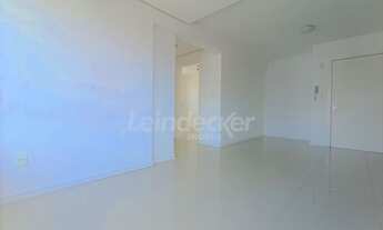 Imagem 2: PORTO ALEGRE - Apartamento Padrão - SANTANA