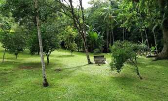 Imagem: Vende-se essa linda propriedade com quintal