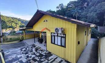 Imagem: Casa em Rua Irapuru - Glória - Blumenau/SC