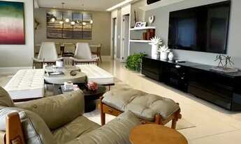 Imagem 3: Vendo Apartamento Vista Mar no Garden Calhau, com 197m², 4 Suítes, Oportunidade