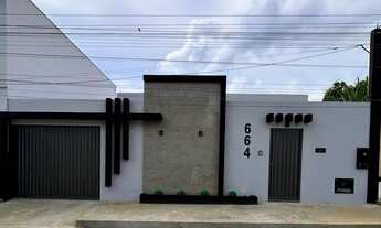 Imagem: Casa à venda no bairro Indaiá em Poções