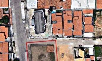 Imagem 3: Terreno à venda, 700 m² por R$ 550.000,00 - Candelária - Natal/RN