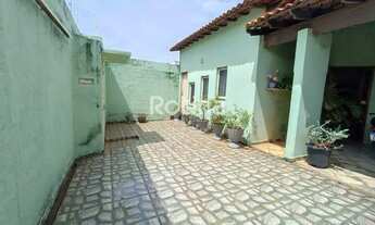 Imagem 3: Casa à venda, 3 quartos, Santa Mônica - Uberlândia/MG - Rotina Imobiliária