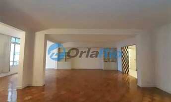 Imagem 4: 3 quartos com dependencias - (1 por andar) -Leme