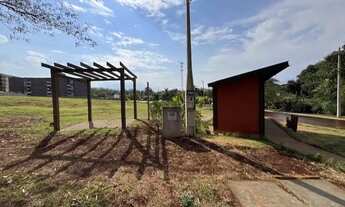 Imagem 3: Terreno comercial no Terras de Santa Martha com 1295 m2