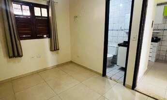 Imagem 7: Casa em Pau Amarelo a poucos metros do Mar