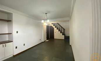 Imagem 3: Sobrado com 3 quartos para alugar por R$ 3200.00, 140.00 m2 - HAUER - CURITIBA/PR