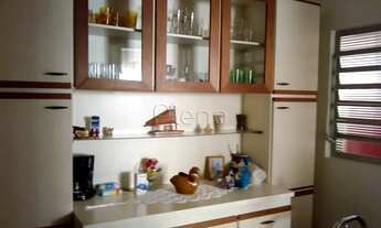 Imagem 2: Casa à venda em Campinas, Vila Joaquim Inácio, com 4 quartos, com 188 m²