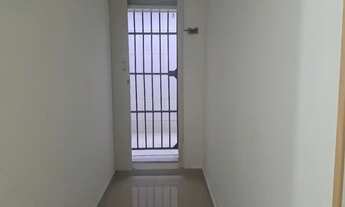 Imagem 4: Sobrado Comercial à Venda no Parque Continental, São Paulo: 1 Banheiro, 2 Copas, e 8 Salas