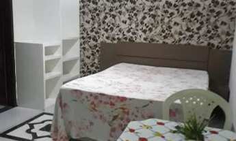 Imagem: Alugo quitinete mobiliada no calhau