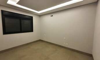 Imagem 6: Excelente Casa no Cyrela - 415m², 3 Suítes, 4 Vagas de Garagem