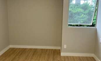 Imagem 2: Apartamento para venda possui 145 metros com 3/4 na 1 quadra da praia de ponta verde