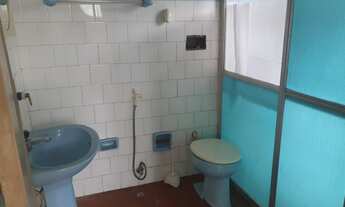 Imagem 7: Terremo com uma casa para reforna , ou demolir