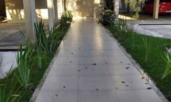 Imagem 2: Amplo Apartamento a Venda - 3 Quartos / 1 Suíte no Edifício Sergio Bukowski - Flamboyant