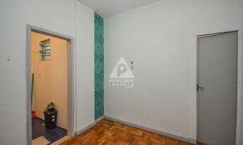 Imagem 4: Ótimo conjugado de fundos, silencioso. Quadra da praia