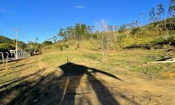 Imagem 2: Santa Branca - Terreno Padrao - Angola