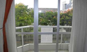 Imagem 4: APARTAMENTO ENSOLARADO, RUA TRANQUILA.SALA AMPLA PARA 2 AMBIENTES COM SACADA, 3 DORMITORIO