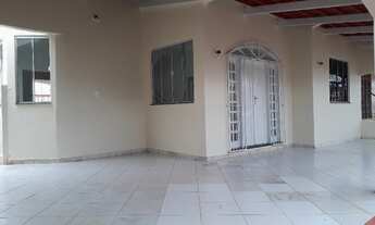 Imagem 3: Casa de 2 andares à Venda, 220m² - Bairro Castelo Branco