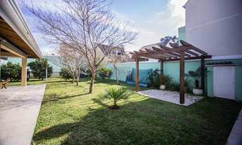 Imagem 5: Casa com 4 dormitórios à venda com 560m² por R$ 1.480.000,00 no bairro Pineville - PINHAIS