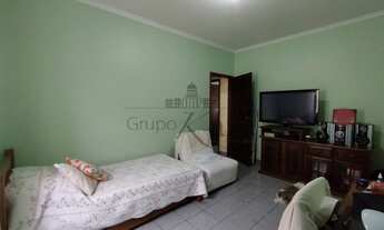 Imagem 7: Linda Casa Térrea - Cidade Jardim - 250m² - 3 Dormitórios - 1 Suíte