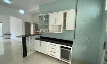 Imagem: CASAL IMÓVEIS VENDE EM PARCERIA CASA ESQUINA